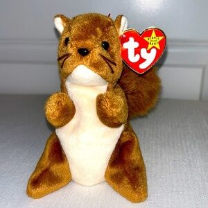 Nuts Squirrel Beanie Baby German produced rare and hard to find